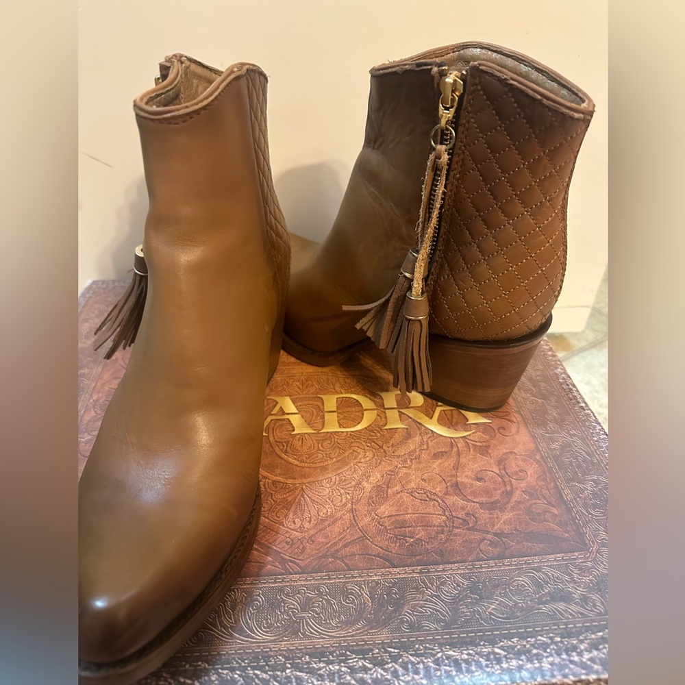 Cuadra boots